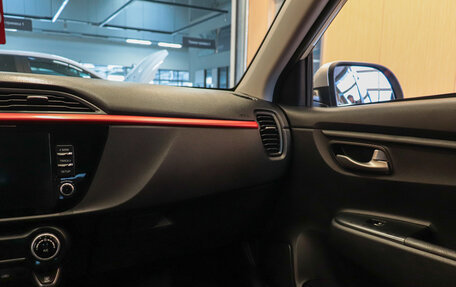 KIA Rio IV, 2021 год, 1 649 000 рублей, 13 фотография