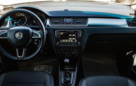 Skoda Rapid I, 2014 год, 1 179 000 рублей, 5 фотография