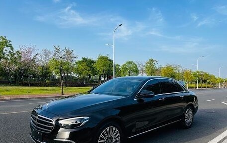 Mercedes-Benz E-Класс, 2022 год, 3 980 446 рублей, 1 фотография