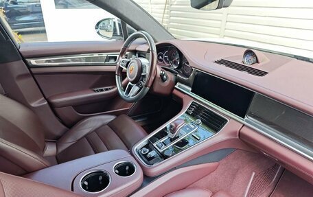 Porsche Panamera II рестайлинг, 2017 год, 6 297 000 рублей, 9 фотография
