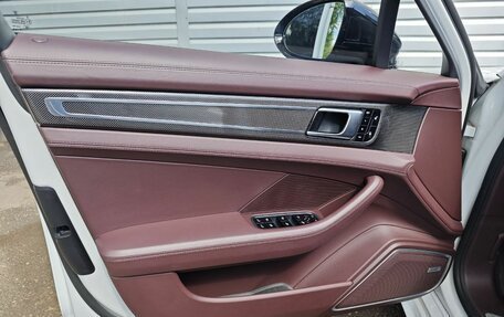 Porsche Panamera II рестайлинг, 2017 год, 6 297 000 рублей, 28 фотография
