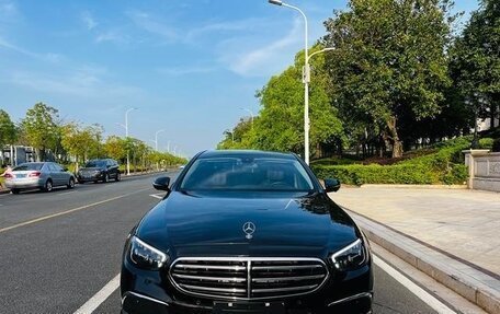 Mercedes-Benz E-Класс, 2022 год, 3 980 446 рублей, 3 фотография