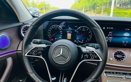 Mercedes-Benz E-Класс, 2022 год, 3 980 446 рублей, 10 фотография