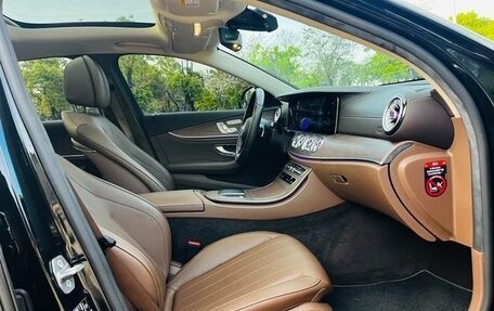 Mercedes-Benz E-Класс, 2022 год, 3 980 446 рублей, 18 фотография