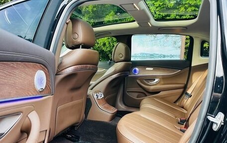 Mercedes-Benz E-Класс, 2022 год, 3 980 446 рублей, 19 фотография