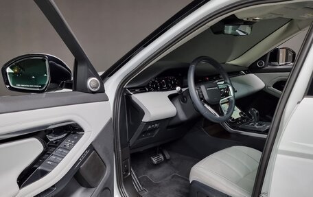 Land Rover Range Rover Evoque II, 2021 год, 4 130 000 рублей, 5 фотография