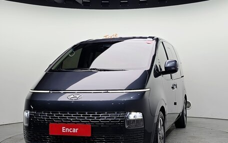 Hyundai Staria, 2021 год, 2 500 000 рублей, 9 фотография