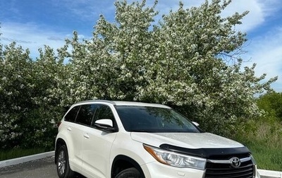 Toyota Highlander III, 2015 год, 3 000 000 рублей, 1 фотография