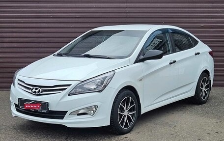Hyundai Solaris II рестайлинг, 2015 год, 950 000 рублей, 1 фотография