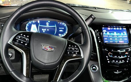 Cadillac Escalade IV, 2018 год, 5 300 000 рублей, 16 фотография