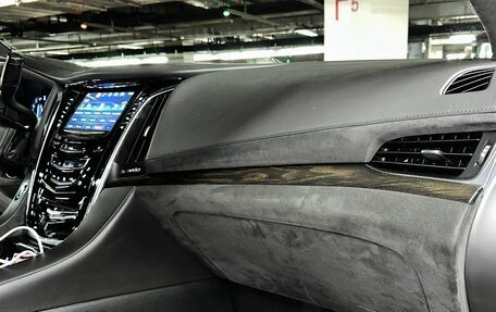 Cadillac Escalade IV, 2018 год, 5 300 000 рублей, 29 фотография