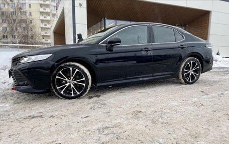 Toyota Camry, 2020 год, 3 100 000 рублей, 15 фотография