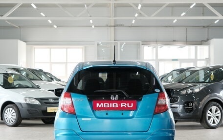 Honda Fit III, 2009 год, 759 000 рублей, 6 фотография