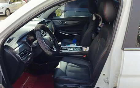 Changan CS75 I рестайлинг, 2021 год, 1 275 000 рублей, 8 фотография