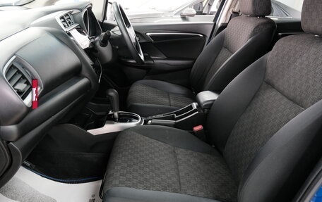Honda Fit III, 2016 год, 1 249 000 рублей, 20 фотография
