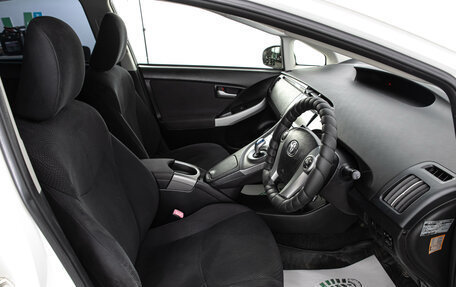 Toyota Prius, 2012 год, 1 099 000 рублей, 7 фотография