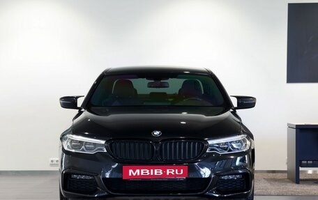 BMW 5 серия, 2019 год, 4 199 000 рублей, 2 фотография