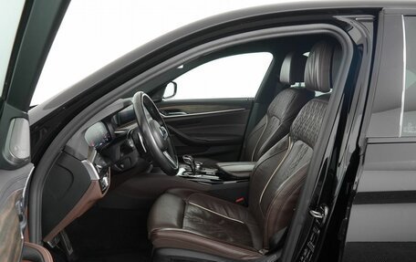 BMW 5 серия, 2019 год, 4 199 000 рублей, 11 фотография