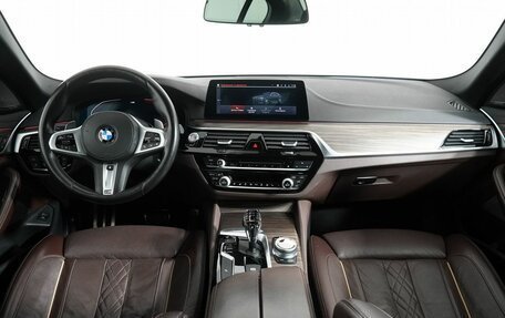 BMW 5 серия, 2019 год, 4 199 000 рублей, 15 фотография