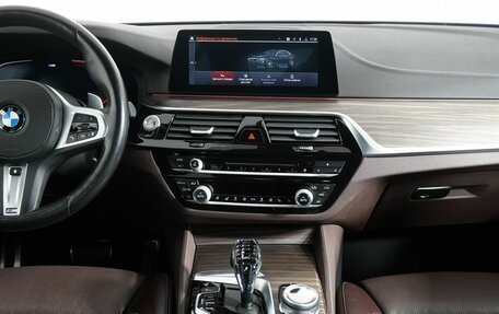BMW 5 серия, 2019 год, 4 199 000 рублей, 16 фотография