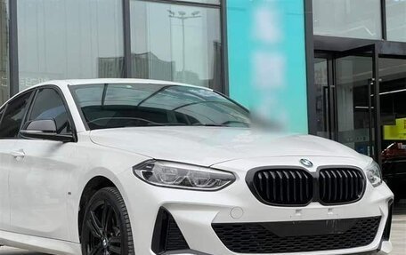 BMW 1 серия, 2022 год, 1 550 006 рублей, 3 фотография