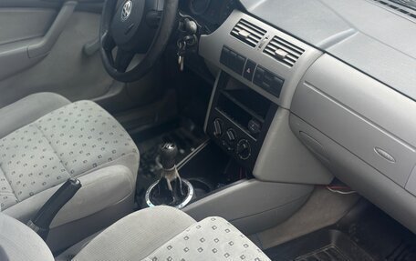 Volkswagen Pointer, 2004 год, 105 000 рублей, 10 фотография