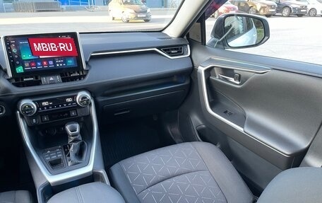 Toyota RAV4, 2020 год, 3 250 000 рублей, 19 фотография