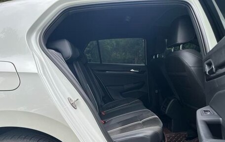 Volkswagen Golf VIII, 2022 год, 1 570 441 рублей, 22 фотография