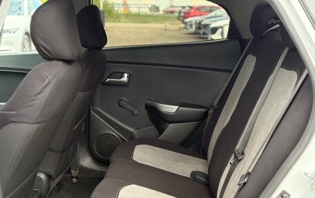 KIA Rio III рестайлинг, 2016 год, 830 000 рублей, 26 фотография