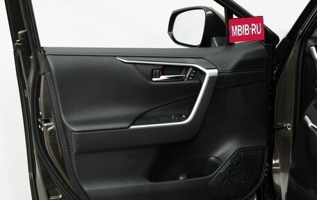Toyota RAV4, 2021 год, 3 090 000 рублей, 12 фотография