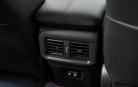 Toyota RAV4, 2021 год, 3 090 000 рублей, 25 фотография