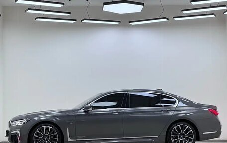 BMW 7 серия, 2022 год, 13 фотография