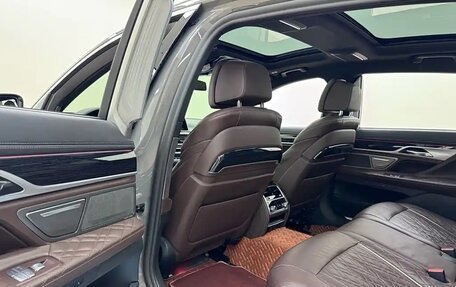 BMW 7 серия, 2022 год, 22 фотография