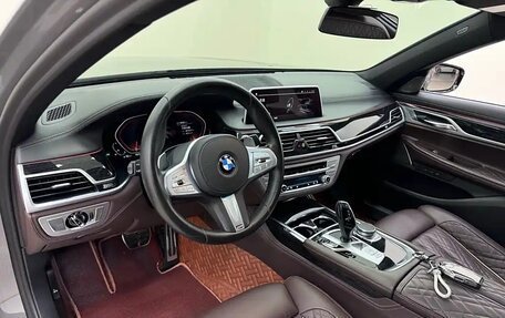 BMW 7 серия, 2022 год, 25 фотография