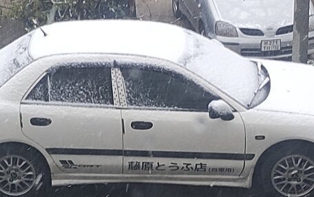 Mitsubishi Carisma I, 2000 год, 300 000 рублей, 3 фотография