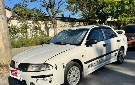 Mitsubishi Carisma I, 2000 год, 300 000 рублей, 2 фотография