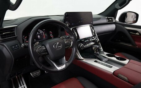 Lexus LX, 2023 год, 19 800 000 рублей, 17 фотография