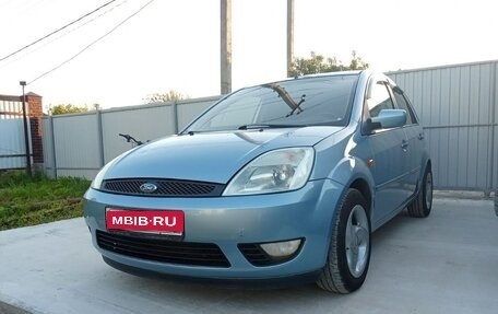 Ford Fiesta, 2005 год, 425 000 рублей, 1 фотография