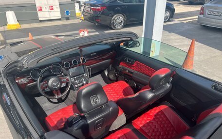 Ford Mustang VI рестайлинг, 2021 год, 6 000 000 рублей, 6 фотография