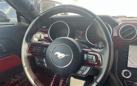 Ford Mustang VI рестайлинг, 2021 год, 6 000 000 рублей, 10 фотография