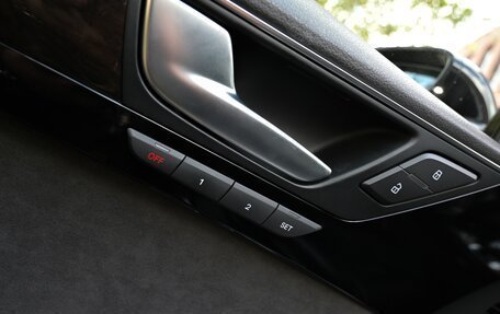 Audi A8, 2012 год, 2 100 000 рублей, 25 фотография