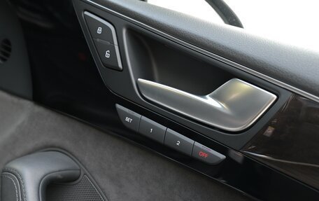 Audi A8, 2012 год, 2 100 000 рублей, 33 фотография