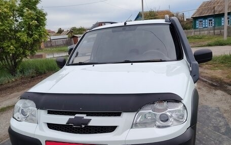 Chevrolet Niva I рестайлинг, 2014 год, 760 000 рублей, 4 фотография