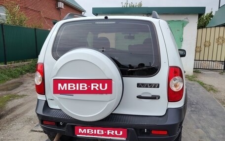 Chevrolet Niva I рестайлинг, 2014 год, 760 000 рублей, 5 фотография