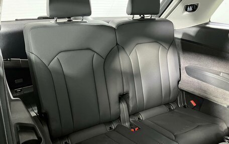 Audi Q7, 2023 год, 6 999 000 рублей, 35 фотография