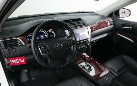 Toyota Camry, 2013 год, 1 490 000 рублей, 12 фотография