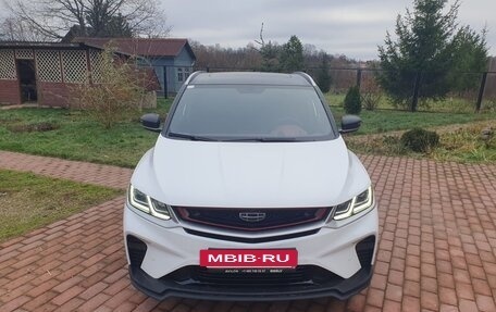 Geely Coolray I, 2022 год, 1 900 000 рублей, 3 фотография