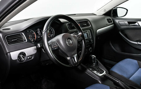 Volkswagen Jetta VI, 2013 год, 1 498 000 рублей, 13 фотография