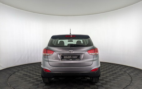 Hyundai ix35 I рестайлинг, 2013 год, 1 525 000 рублей, 18 фотография