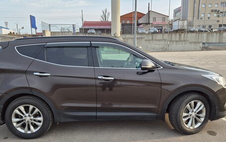 Hyundai Santa Fe III рестайлинг, 2016 год, 2 350 000 рублей, 4 фотография